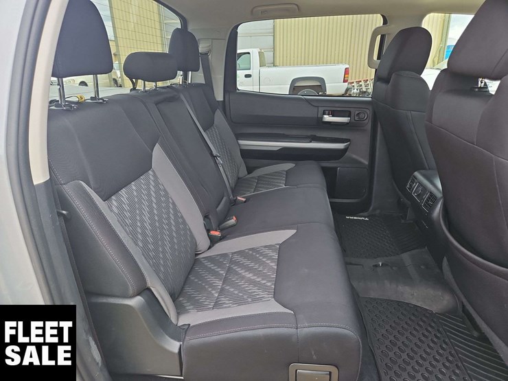 2020-toyota-tundra-image-18