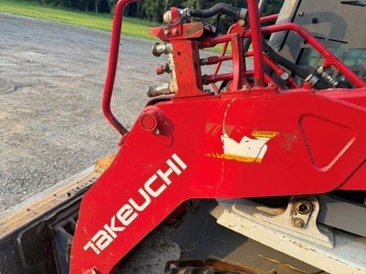takeuchi-tl10v2-image-11