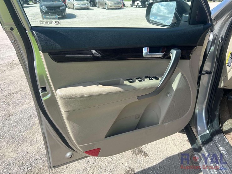 2015-kia-sorento-image-5