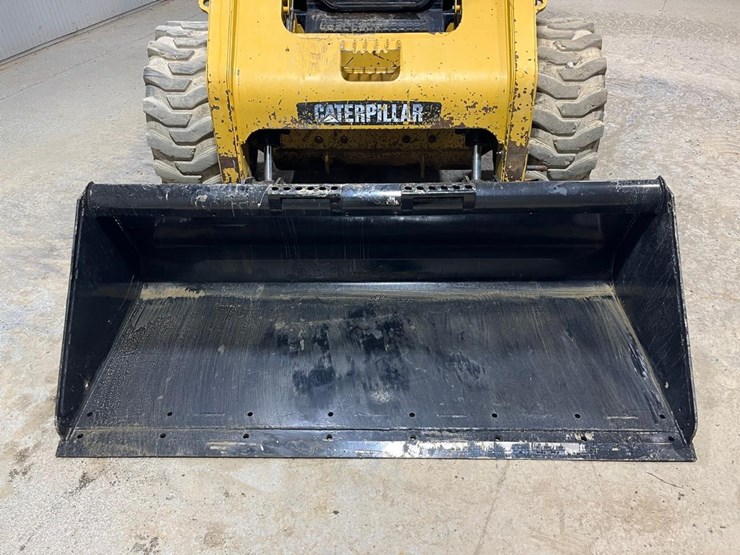 caterpillar-262c-image-9