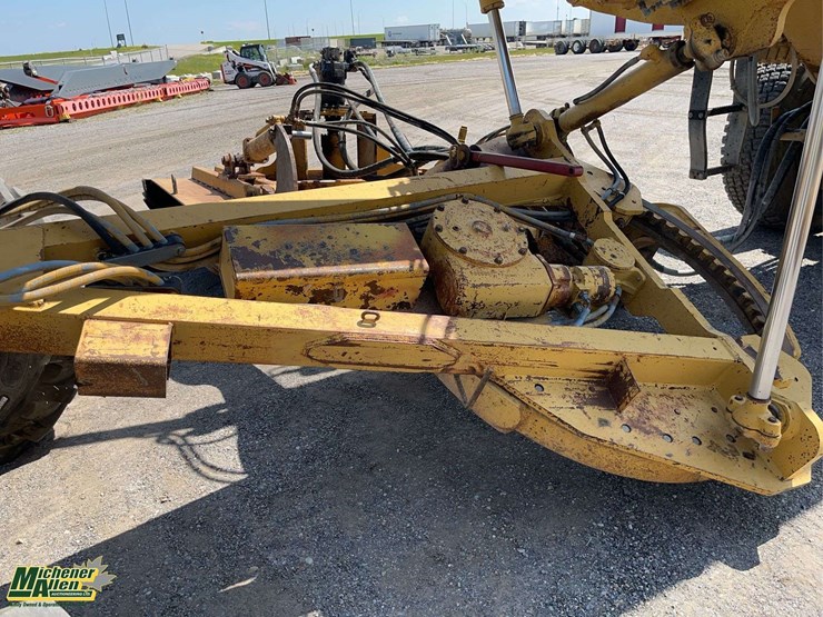 1989-caterpillar-140g-image-14