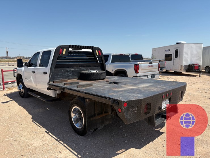 2012-chevrolet-silverado-3500hd-image-4