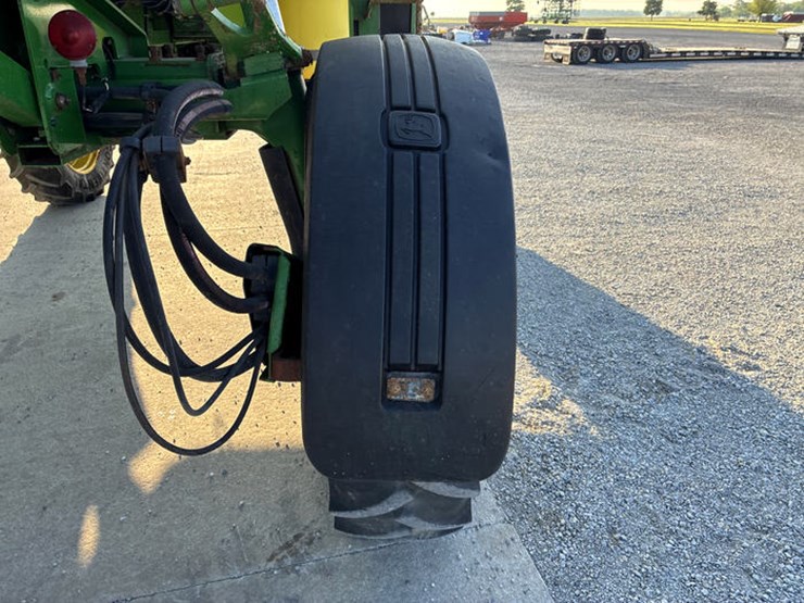 1999-john-deere-4700-image-80
