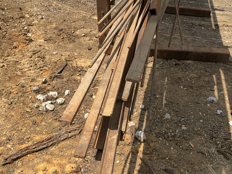 #175-•-steel-stock-image-4