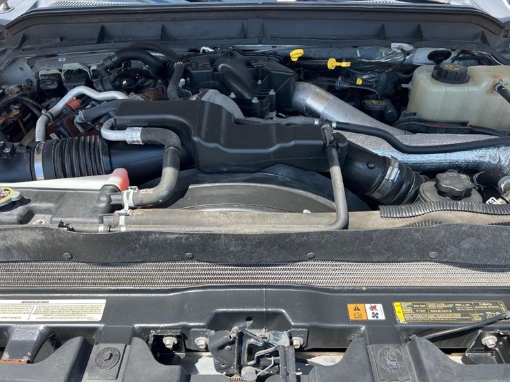 2015-ford-f450-xl-image-26