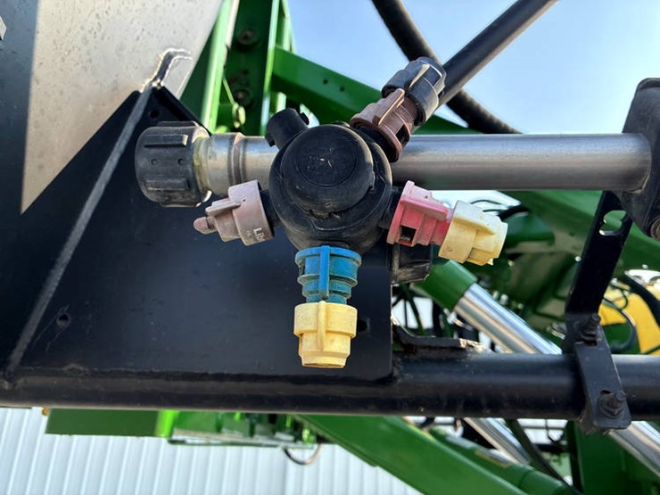2007-john-deere-4930-image-37