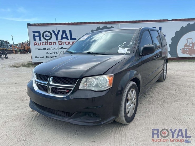2016-dodge-caravan-image-1