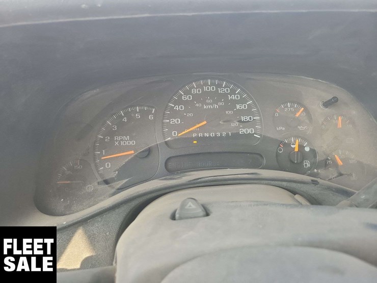 2006-gmc-sierra-3500-image-21