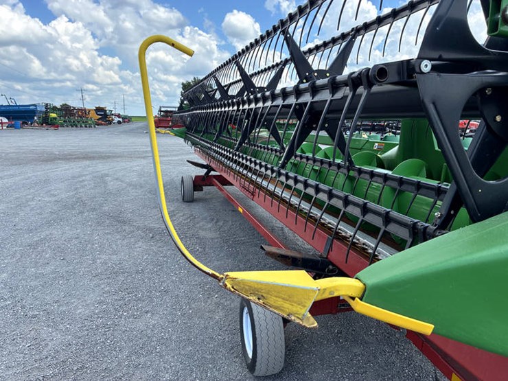 2016-john-deere-630f-image-16