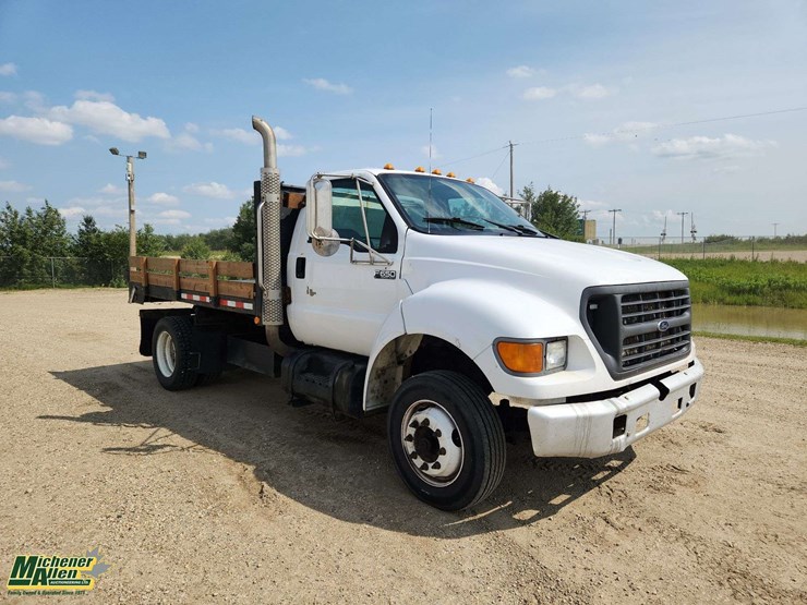 2002-ford-f650-image-2