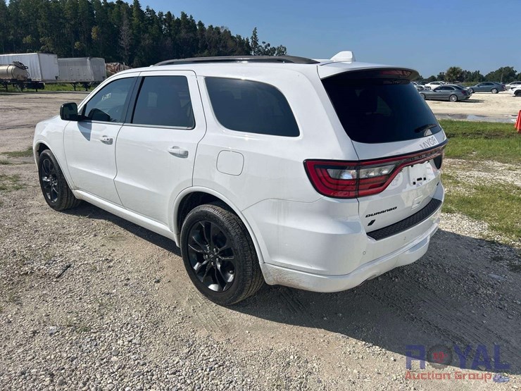 2021-dodge-durango-image-4