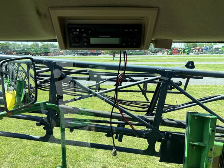 2005-john-deere-4720-image-67