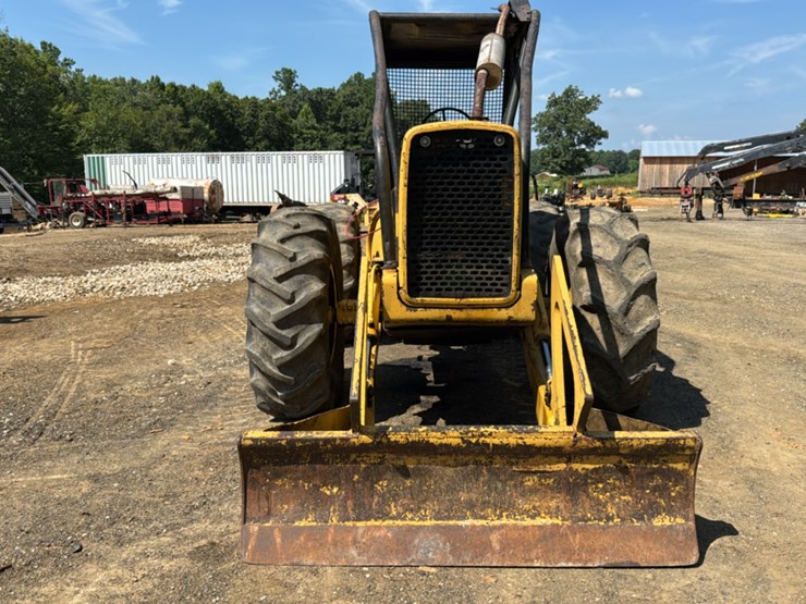 john-deere-440-image-9