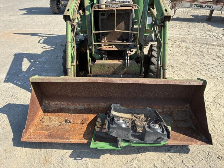 2001-john-deere-4300-image-5