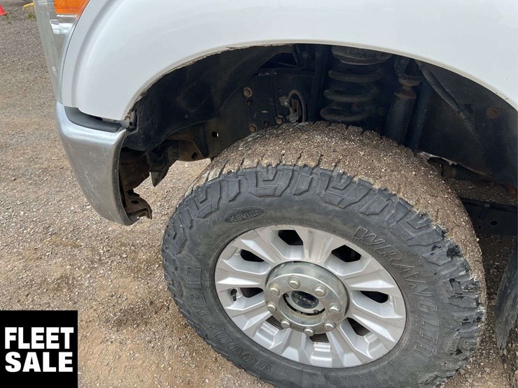 2015-ford-f350-image-8