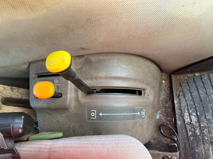 john-deere-5420-image-37