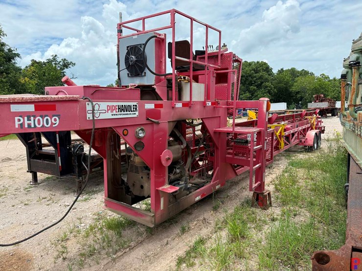 2014-pipehandler-53’-t/a-diesel-powered-hydraulic-pipe-handler-trailer-image-1