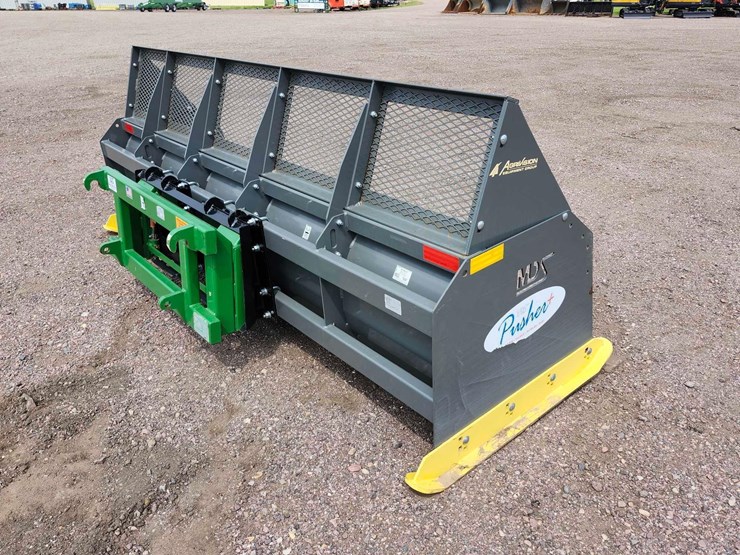 2020-mds-snow-pusher-plow-image-3