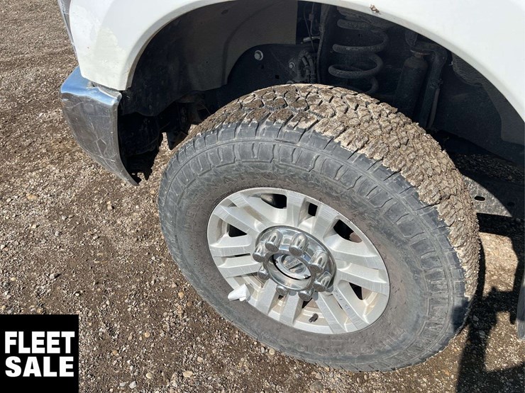 2017-ford-f350-image-8