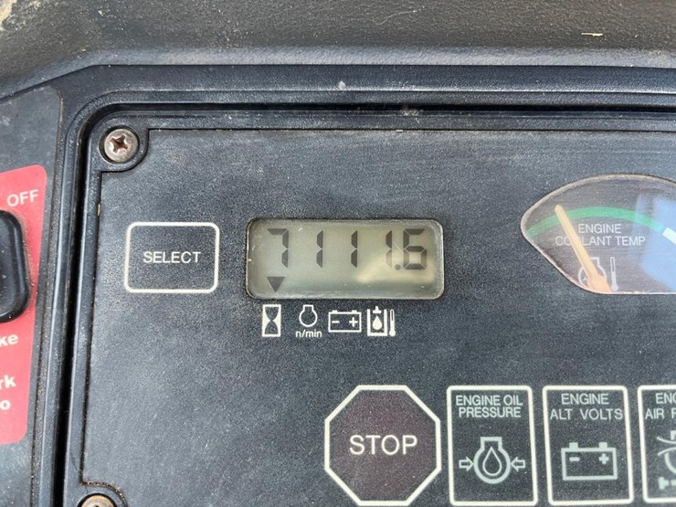 deere-410g-image-28