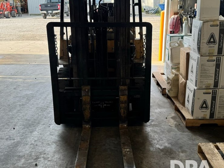 caterpillar-gp25-image-5