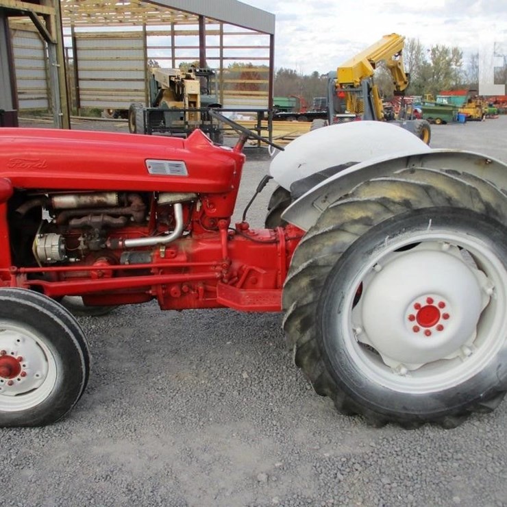 FORD 600