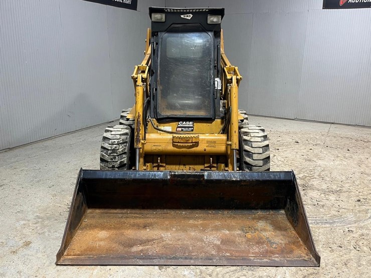 case-1845c-image-8