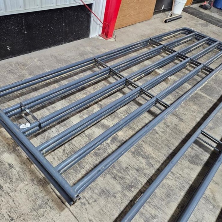#404 • New Countryline 14' Livestock Gates
