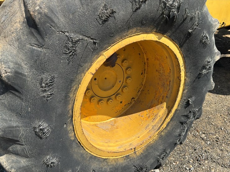john-deere-440-image-35