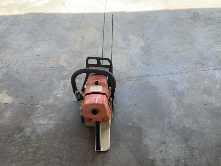 #101-•-stihl-chainsaw-image-5