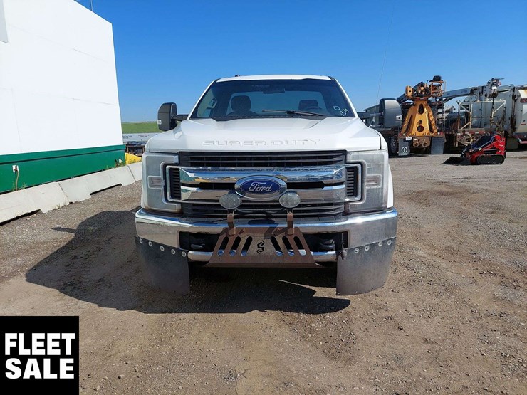 2018-ford-f250-image-14