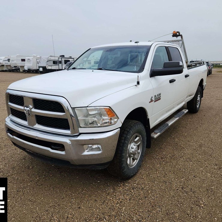 2015 RAM 3500 SLT