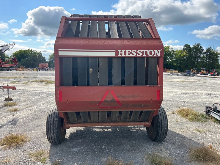 hesston-5580-image-5