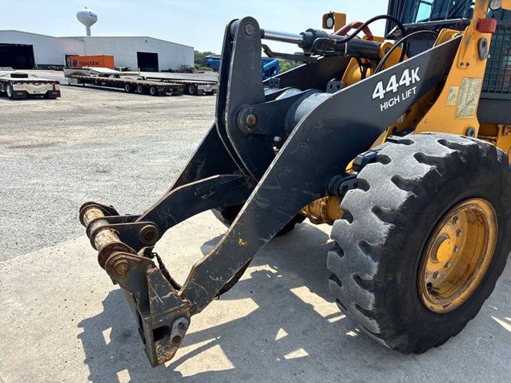 2018-john-deere-2018-image-20