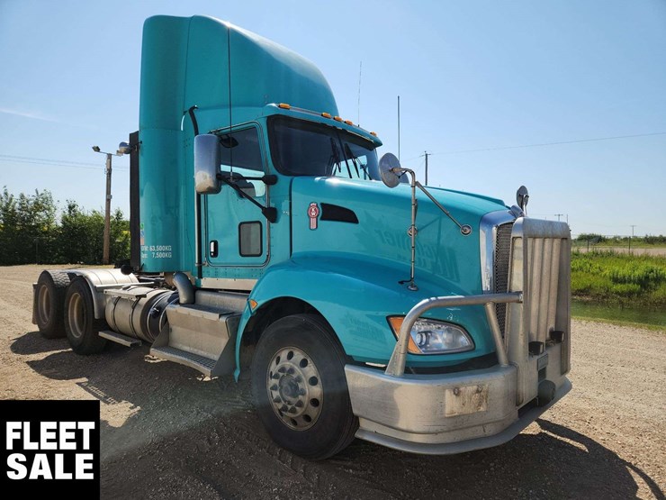 2014-kenworth-t660-image-2