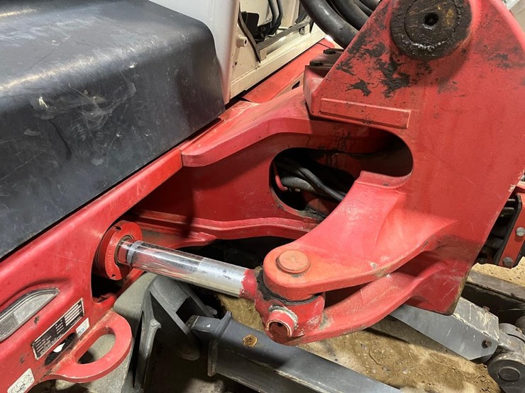 takeuchi-tb370-image-16