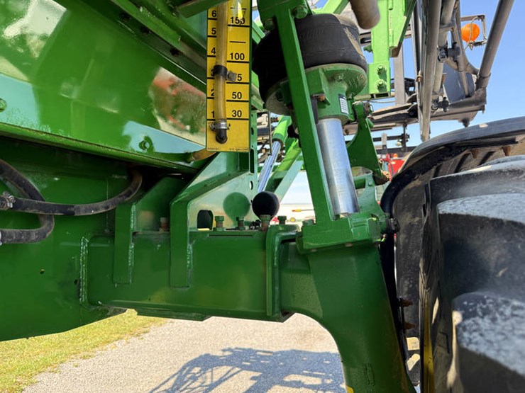 2005-john-deere-4720-image-26