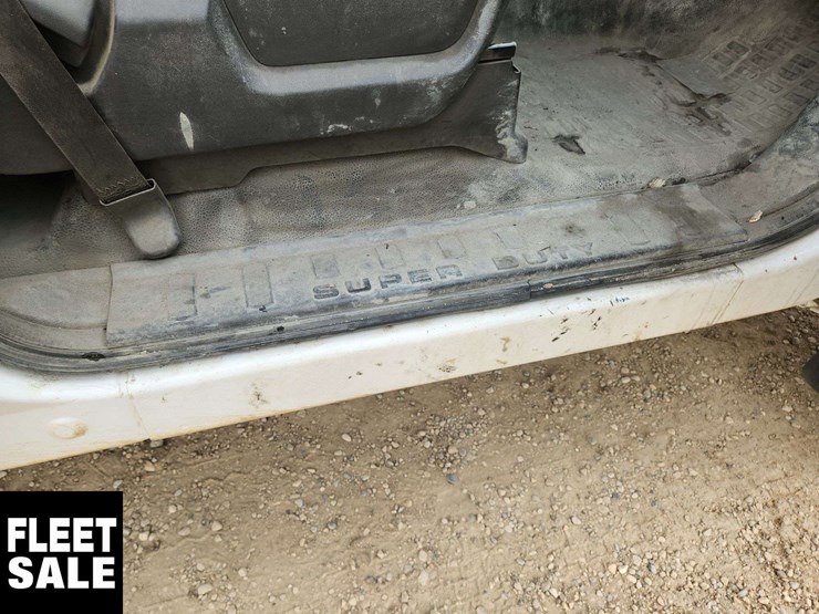 2016-ford-f550-image-54