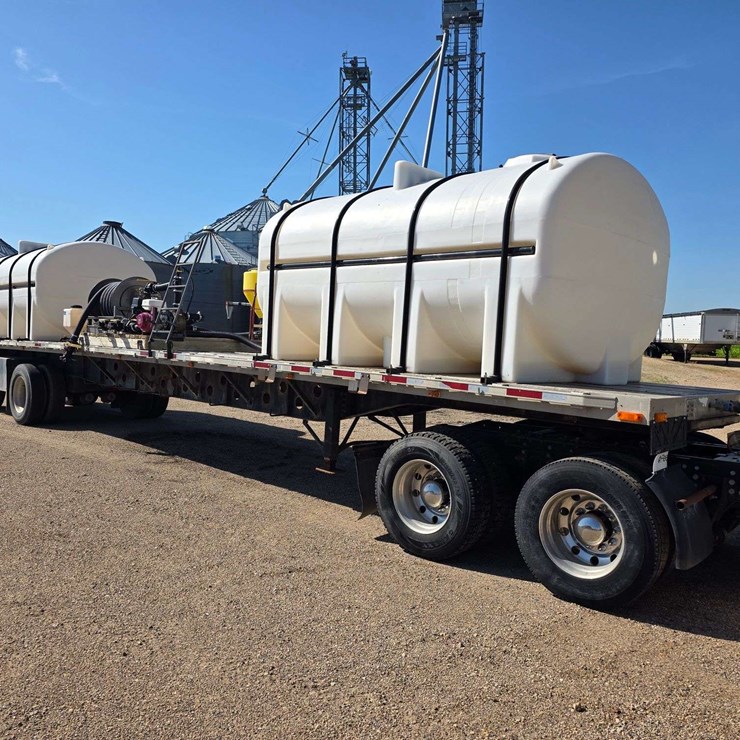 1994 Transcraft 48' Spread Axle Water Trailer, Air Ride, (2) 2,350 Gallon Tanks, 11R24.5 on All Alum