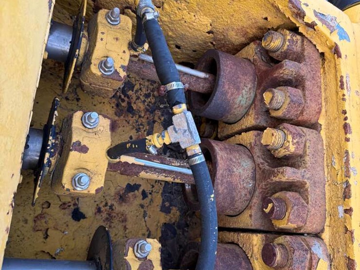 jws-165l-triplex-well-service-pump-p/b-detroit-diesel,-skidded-image-17
