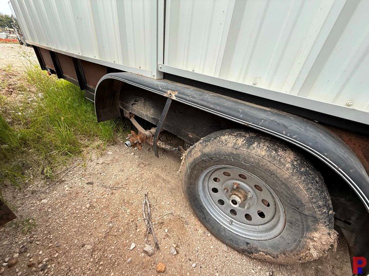 2012-maxey-welding-16’-t/a-bumper-pull-cool-down-trailer-image-10