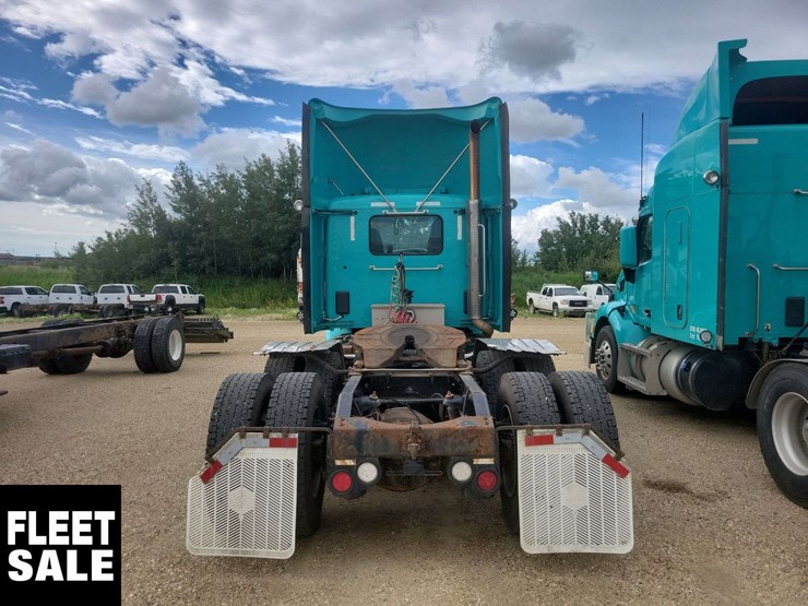 2018-peterbilt-579-image-6