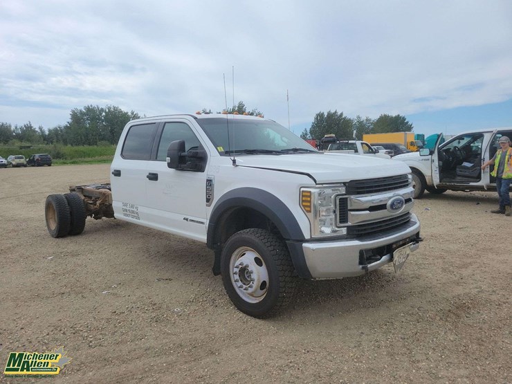 2018-ford-f550-image-2