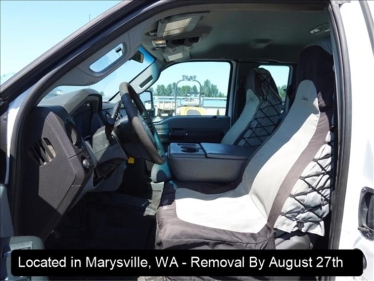 2013-ford-f550-image-14