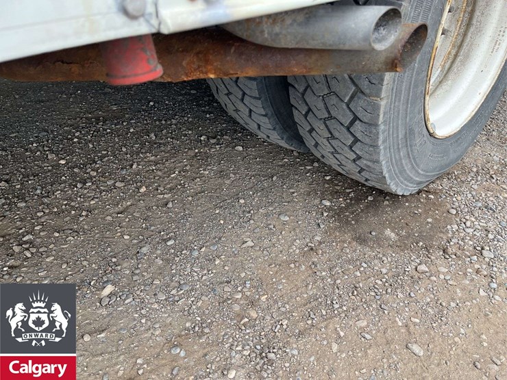 2012-international-durastar-4300-image-17