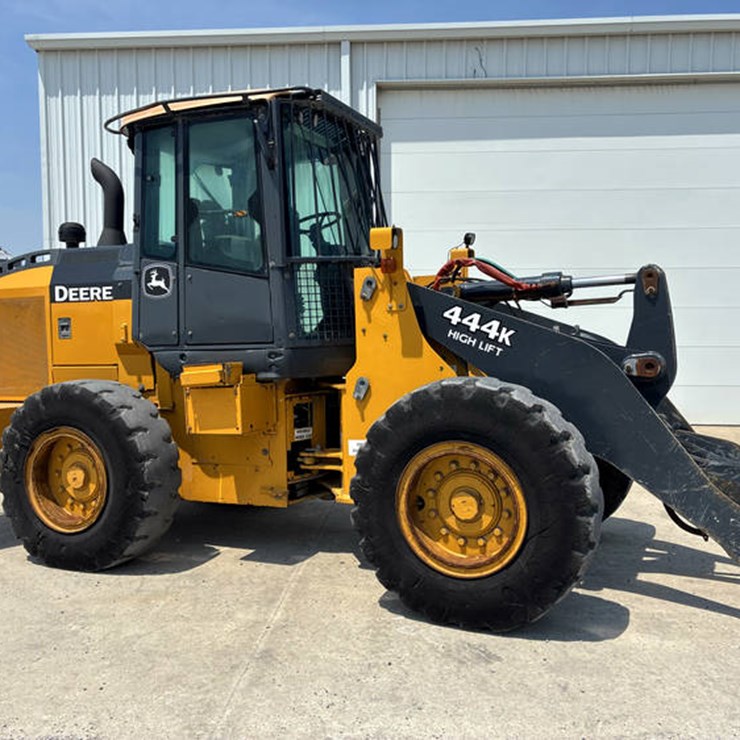 2018 JOHN DEERE 2018
