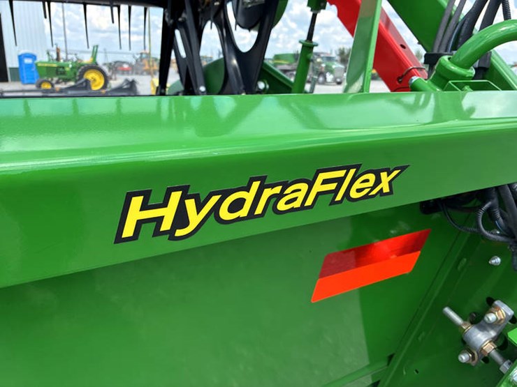 2016-john-deere-630f-image-41