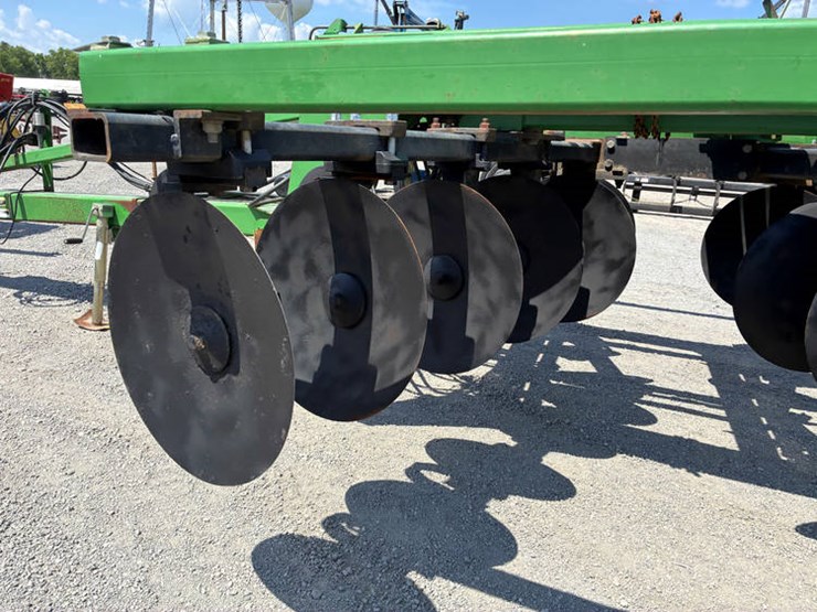 john-deere-2700-image-22