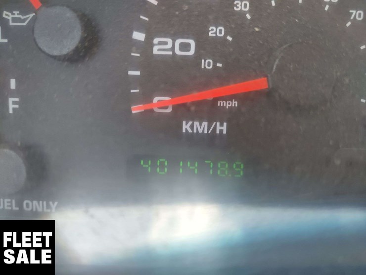 2003-ford-f550-image-9