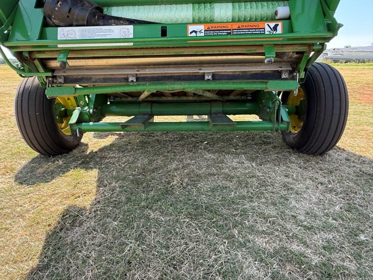 2021-john-deere-450e-image-21